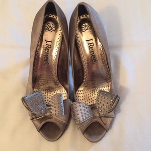 Beautiful J. Renee Shoes with Bow